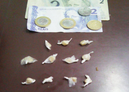 jovem-e-preso-com-14-pedras-de-crack-em-artur-nogueira-correio-nogueirense