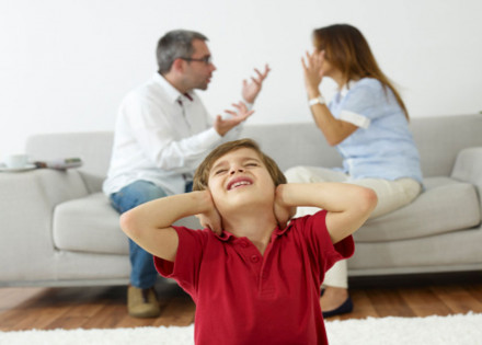 briga-entre-casal-pode-afetar-a-vida-dos-filhos-correio-nogueirense