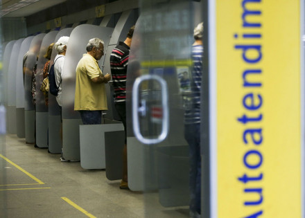 os-bancos-ficarao-fechados-no-feriado-correio-nogueirense