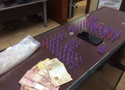 jovem-e-preso-em-flagrante-por-trafico-de-drogas-correio-nogueirense