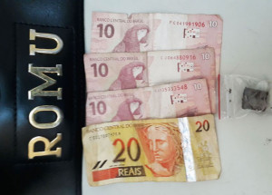 policia-municipal-flagra-trafico-de-drogas-no-coracao-crianca-correio-nogueirense