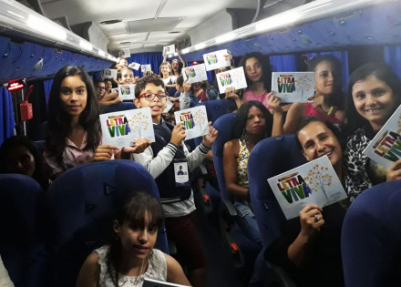 alunos-de-artur-nogueira-participam-da-construcao-do-livro-letra-viva-correio-nogueirense-capa