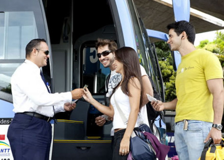 id-jovem-permite-que-jovens-viajem-de-graca-pelo-brasil-correio-nogueirense