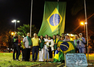 movimento-vem-pra-rua-reune-poucas-pessoas-em-artur-nogueira-correio-nogueirense-capa