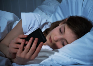 o-uso-do-celular-afeta-sono-hormonios-e-desenvolvimento-das-criancas-correio-nogueirense