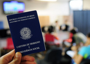 um-terco-dos-desempregados-sobrevive-com-bicos-e-trabalhos-temporarios-no-brasil-correio-nogueirense