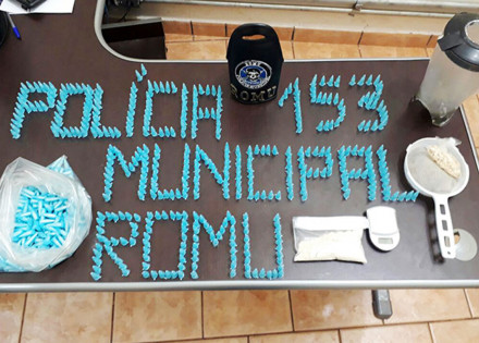 homem-e-detido-com-600-pinos-de-cocaina-em-artur-nogueira-correio-nogueirense