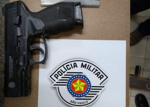 individuo-anuncia-roubo-e-e-morto-por-policial-correio-nogueirense