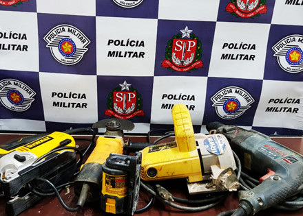 homens-sao-presos-em-flagrante-por-roubo-de-ferramentas-em-artur-nogueira-correio-nogueirense