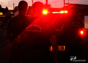 individuo-e-preso-em-flagrante-apos-roubar-bolsa-de-senhora-correio-nogueirense