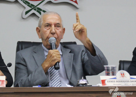 vereador-rodrigo-de-faveri-pede-explicacoes-sobre-licitacao-feita-pelo-presidente-da-camara-municipal-correio-nogueirense-3