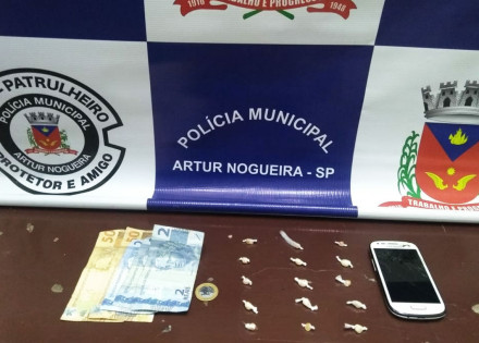 romu-prende-homem-por-trafico-de-drogas-correio-nogueirense