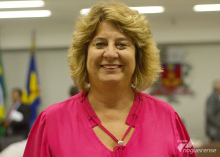 zeze-da-saude-e-pre-candidata-a-deputada-estadual-correio-nogueirense