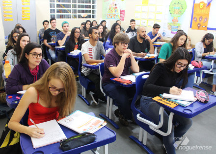 anglo-de-artur-nogueira-abre-inscricoes-para-concurso-de-bolsas-correio-nogueirense-2