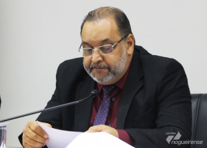 vereador-ze-da-eletrica-se-negou-a-ler-a-denuncia-contra-o-presidente-da-camara-correio-nogueirense