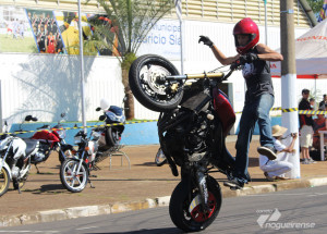 artur-nogueira-recebe-evento-radical-com-os-melhores-pilotos-de-moto-da-regiao-correio-nogueirense-capa