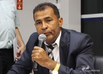 da-vontade-de-sair-desta-mesa-e-nunca-mais-sentar-aqui-diz-lari-baiano-sobre-a-reprovacao-do-projeto-de-expansao-urbana-correio-nogueirense