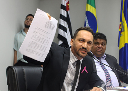 discurso-de-que-os-vereadores-nao-deixam-o-prefeito-trabalhar-e-uma-inverdade-afirma-rodrigo-de-faveri-correio-nogueirense