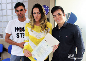 primeira-transexual-de-artur-nogueira-altera-oficialmente-seu-nome-correio-nogueirense
