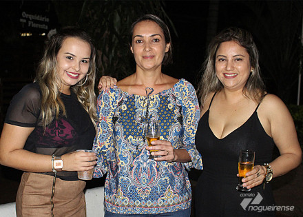 happy-hour-do-clube-floresta-abrilhanta-a-noite-de-artur-nogueira-correio-nogueirense-capa