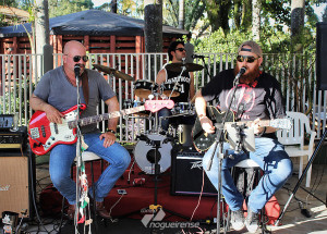 diversao-e-gente-bonita-marcaram-o-happy-hour-com-rock-no-clube-floresta-correio-nogueirense
