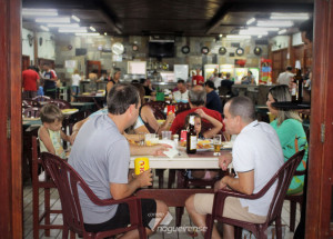 happy-hour-do-clube-floresta-agita-a-noite-de-artur-nogueira