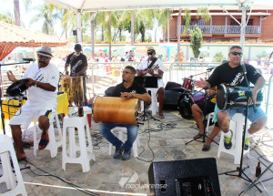 roda-de-samba-agita-o-domingo-no-clube-recreativo-floresta-correio-nogueirense