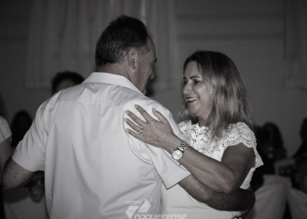 baile-dancante-no-clube-floresta-075