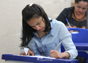 faculdade-anhanguera-realiza-vestibular-no-colegio-anglo-de-artur-nogueira-correio-nogueirense-capa