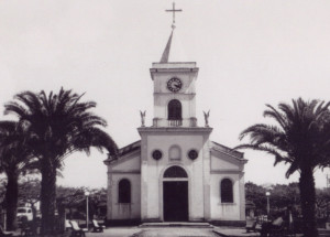 falta-de-dialogo-entres-as-partes-deixa-populacao-dividida-sobre-as-obras-na-igreja-correio-nogueirense