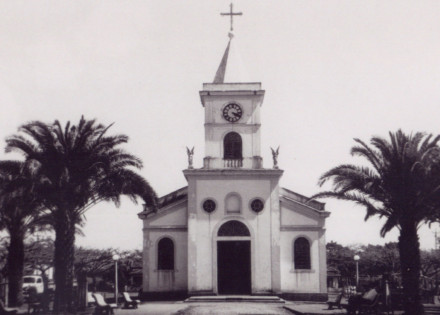 falta-de-dialogo-entres-as-partes-deixa-populacao-dividida-sobre-as-obras-na-igreja-correio-nogueirense