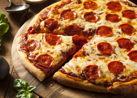 acao-social-promove-2a-pizza-solidaria-para-ajudar-animais-carentes-correio-nogueirense