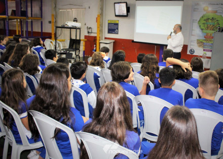 colegio-anglo-promove-palestra-em-comemoracao-aos-70-anos-de-artur-nogueira-sobre-arte-heraldica-correio-nogueirense