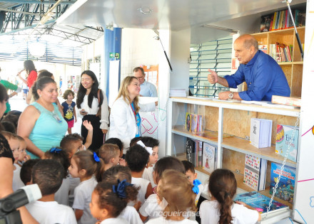 criancas-do-jaguari-recebem-carreta-literaria-em-americana-correio-nogueirense