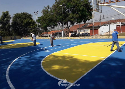 secretaria-de-esportes-pinta-quadra-do-morro-alto-em-paulinia-correio-nogueirense