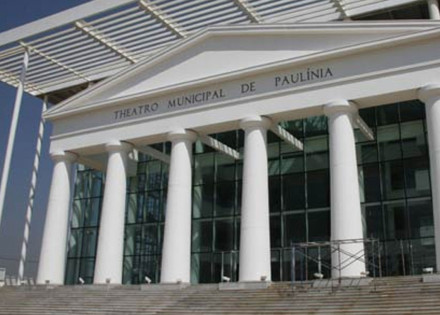 theatro-de-paulinia-tera-fabio-junior-guilherme-arantes-thiaguinho-e-stand-up-noi-que-e-pobre-correio-nogueirense