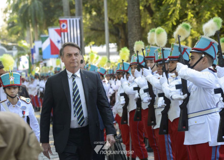 bolsonaro-diz-que-meta-e-implantar-um-colegio-militar-em-cada-capital-correio-nogueirense