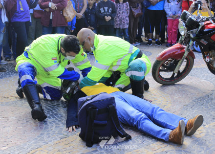 passeata-de-conscientizacao-no-transito-reune-centenas-de-pessoas-no-centro-de-itatiba-correio-nogueirense