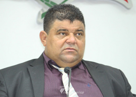 presidente-da-camara-volta-a-cobrar-o-prefeito-sobre-as-verbas-recebidas-para-recapeamento-correio-nogueirense