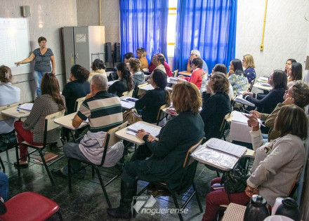 secretaria-de-educacao-de-cosmopolis-promove-encontro-de-formacao-para-diretores-correio-nogueirense