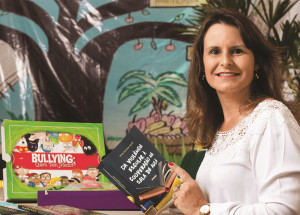 secretaria-de-educacao-sera-homenageada-na-camara-pelo-excelente-trabalho-com-o-projeto-antibullying-correio-nogueirense