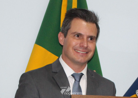 servidor-comissionado-e-agente-politico-municipal-tem-direito-de-receber-o-13o-salario-correio-nogueirense