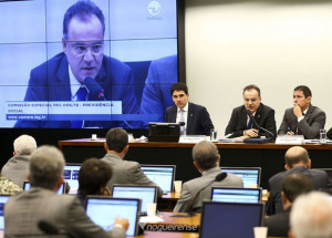 deputados-retomam-discussao-do-parecer-da-reforma-da-previdencia-correio-nogueirense
