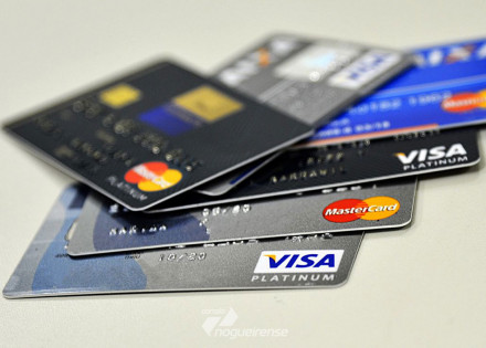 juros-do-rotativo-do-cartao-de-credito-subiram-para-2998-ao-ano-correio-nogueirense