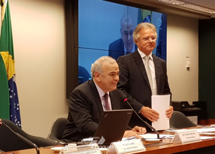 macris-apresenta-pec-para-que-investigados-comparecam-as-cpis-correio-nogueirense