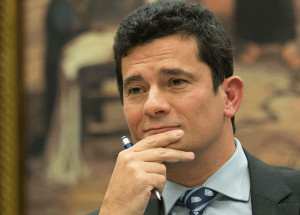 moro-diz-que-pode-ter-cometido-um-descuido-formal-correio-nogueirense