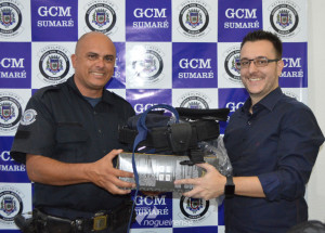 prefeito-luiz-dalben-entrega-novos-uniformes-a-guarda-municipal-de-sumare-correio-nogueirense