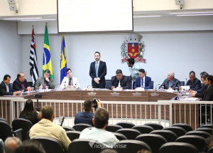 rodrigo-de-faveri-foi-o-unico-a-votar-contra-as-contas-de-celso-capato-correio-nogueirense