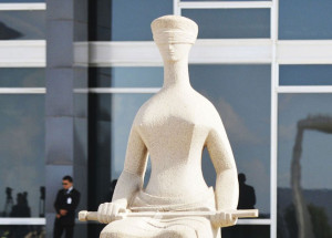 segunda-turma-do-stf-adia-julgamento-de-habeas-corpus-de-lula-correio-nogueirense