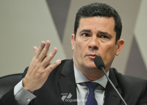 sergio-moro-adia-ida-a-camara-para-falar-sobre-troca-de-mensagens-correio-nogueirense